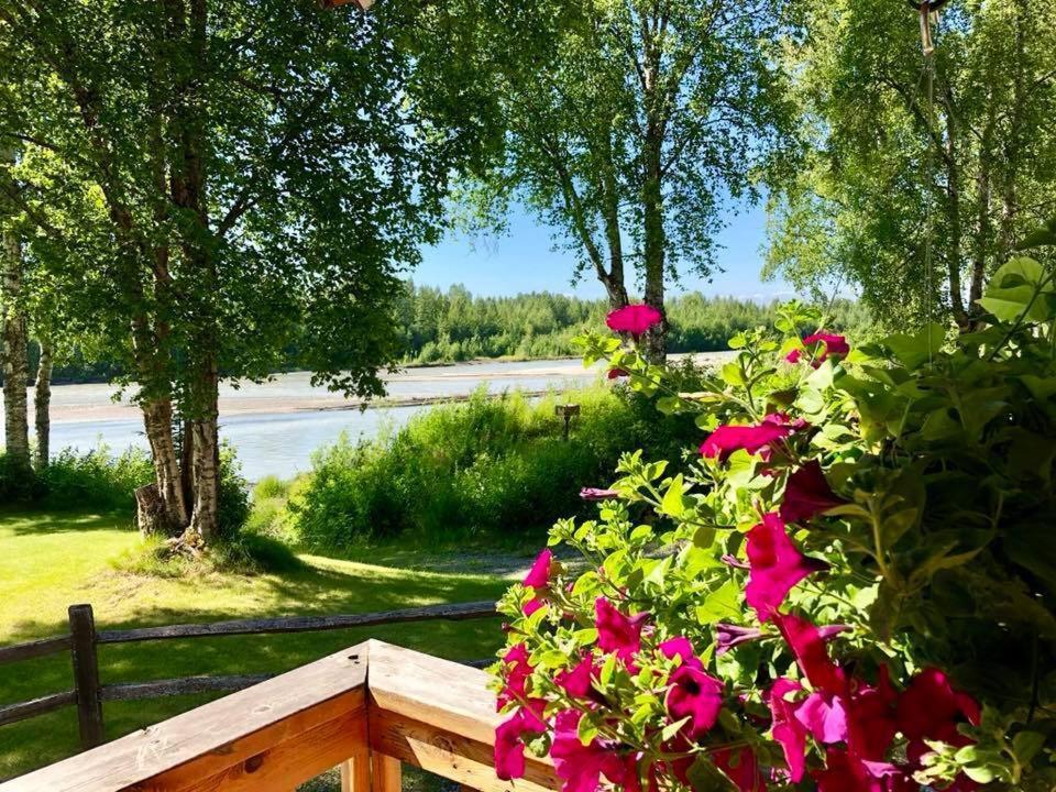 Susitna River Lodging, Riverside Cabins Talkeetna Extérieur photo